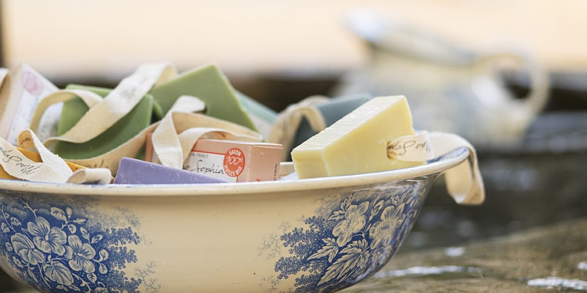 Les savons bio fait main du Mas Sophia
